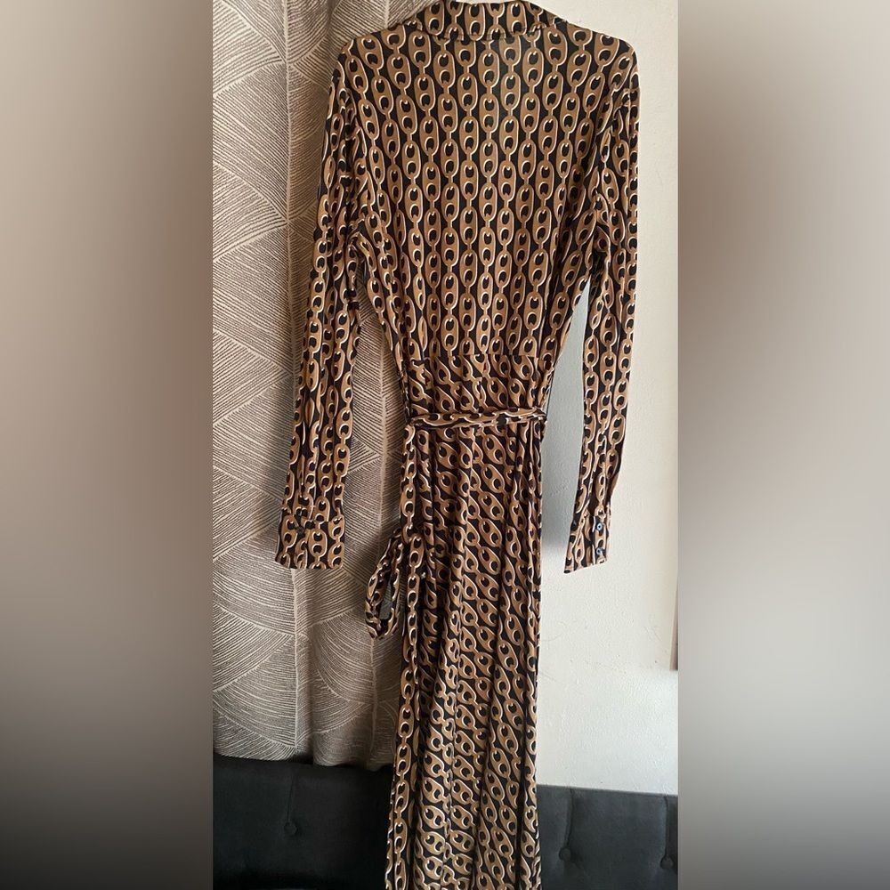 Boden Laura Jersey Midi Shirt DressCamel Geo Chain Long Sleeve Sz 8 - Picture 3 of 11